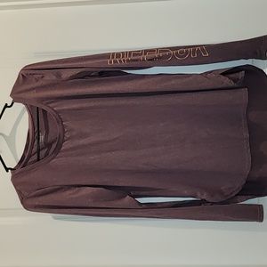 🚨 Reebok Purple Long Sleeve shirt